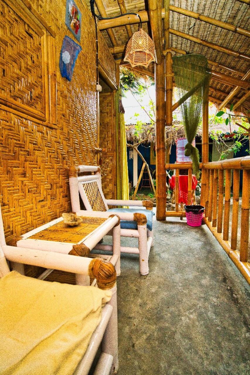 Rumah Kundun ギリ・トラワンガン エクステリア 写真
